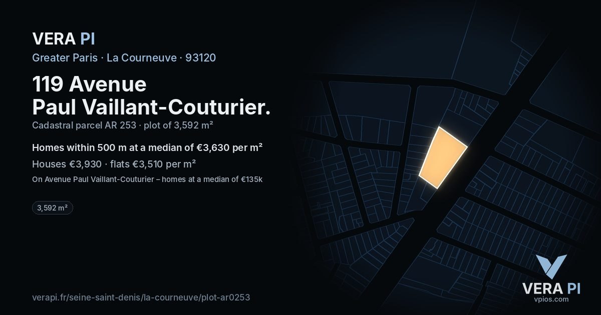 119 Avenue Paul Vaillant-Couturier, La Courneuve at night – the plot lit, the parcels around coloured by the prices near them