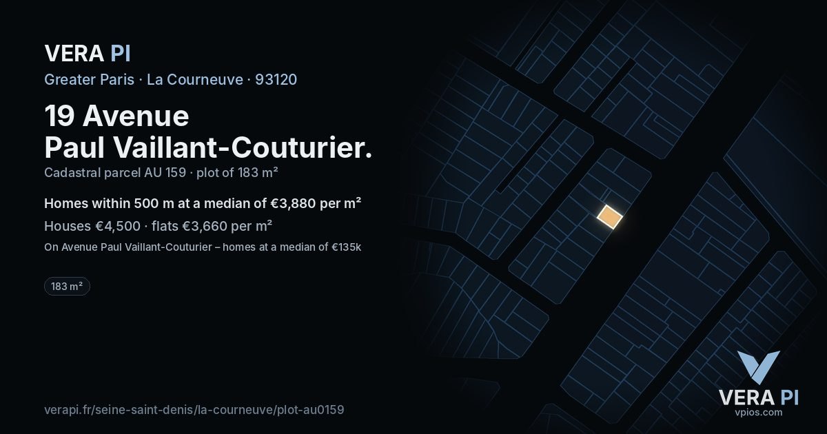 19 Avenue Paul Vaillant-Couturier, La Courneuve at night – the plot lit, the parcels around coloured by the prices near them