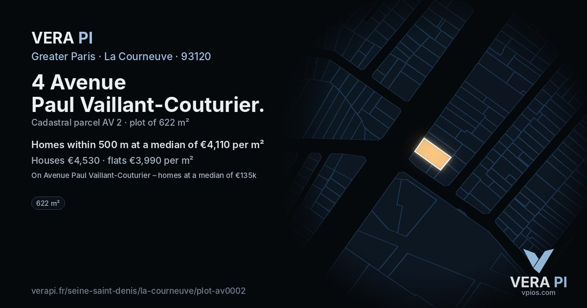 4 Avenue Paul Vaillant-Couturier, La Courneuve at night – the plot lit, the parcels around coloured by the prices near them