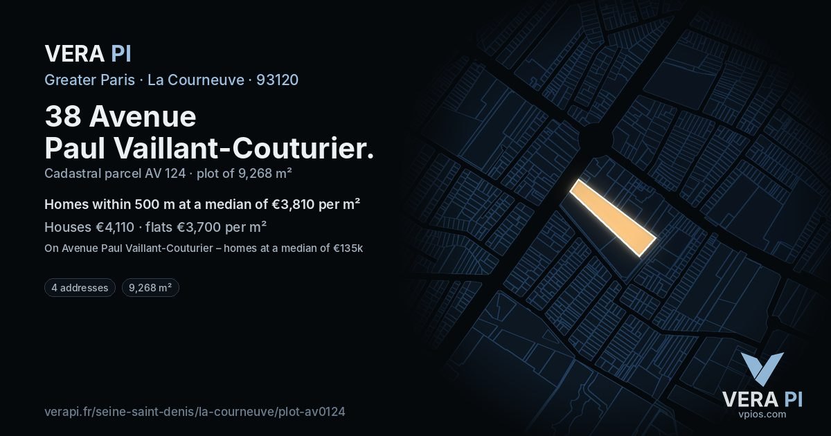 38 Avenue Paul Vaillant-Couturier, La Courneuve at night – the plot lit, the parcels around coloured by the prices near them