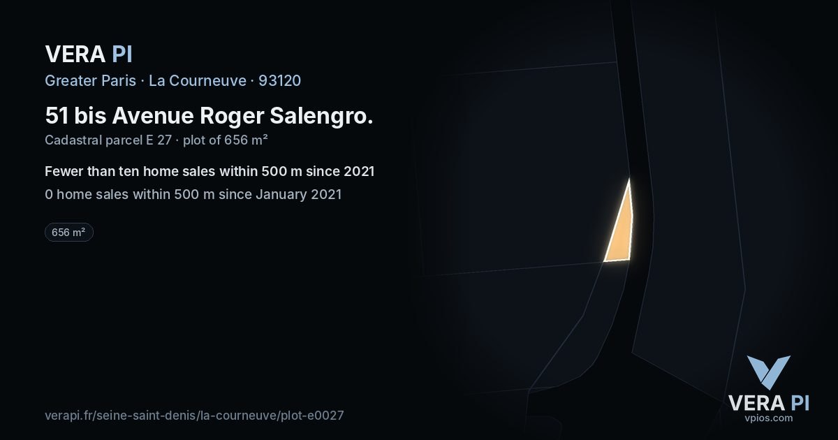 51 bis Avenue Roger Salengro, La Courneuve at night – the plot lit, the parcels around coloured by the prices near them