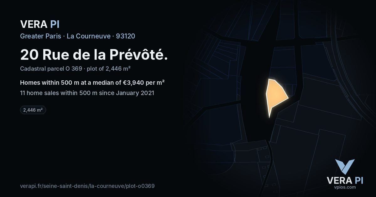 20 Rue de la Prévôté, La Courneuve at night – the plot lit, the parcels around coloured by the prices near them
