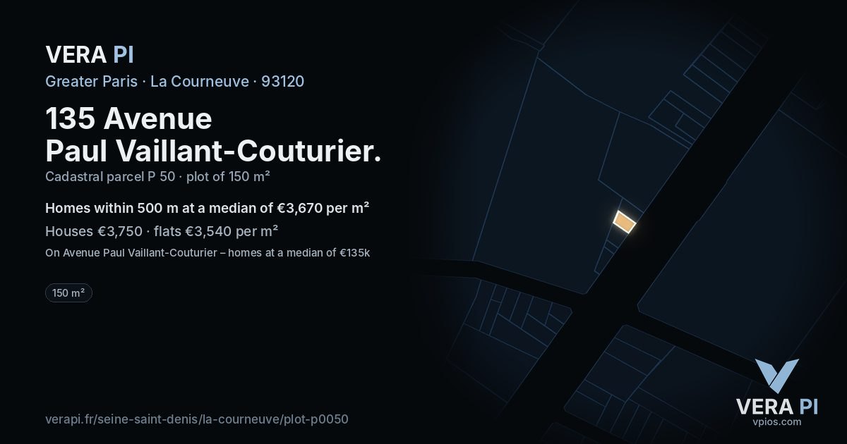 135 Avenue Paul Vaillant-Couturier, La Courneuve at night – the plot lit, the parcels around coloured by the prices near them
