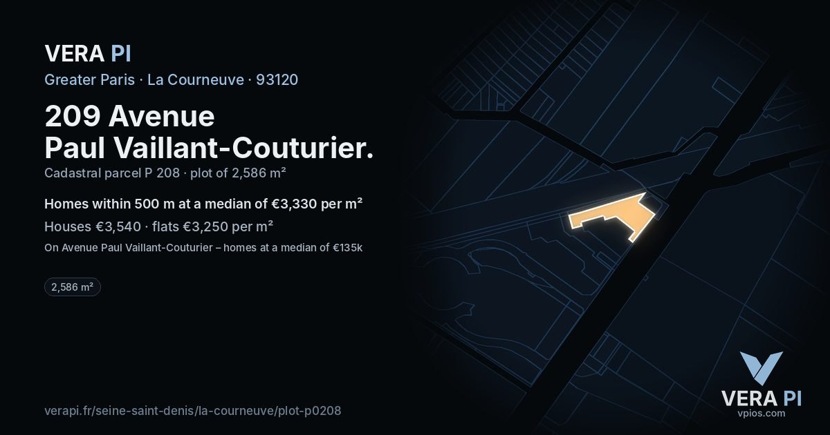 209 Avenue Paul Vaillant-Couturier, La Courneuve at night – the plot lit, the parcels around coloured by the prices near them