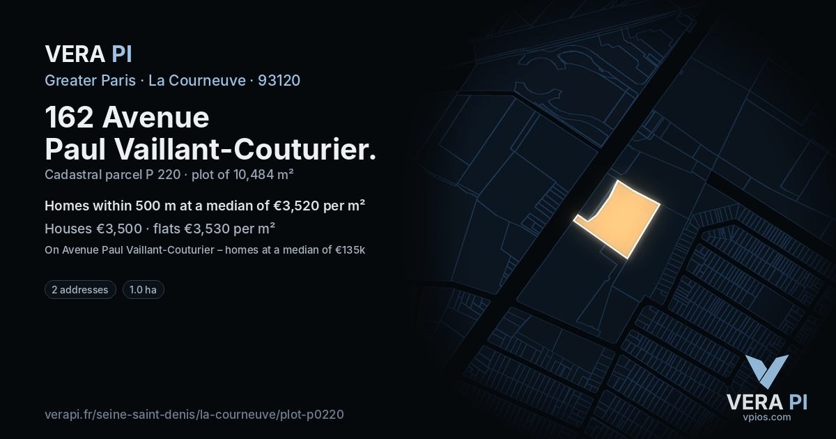 162 Avenue Paul Vaillant-Couturier, La Courneuve at night – the plot lit, the parcels around coloured by the prices near them