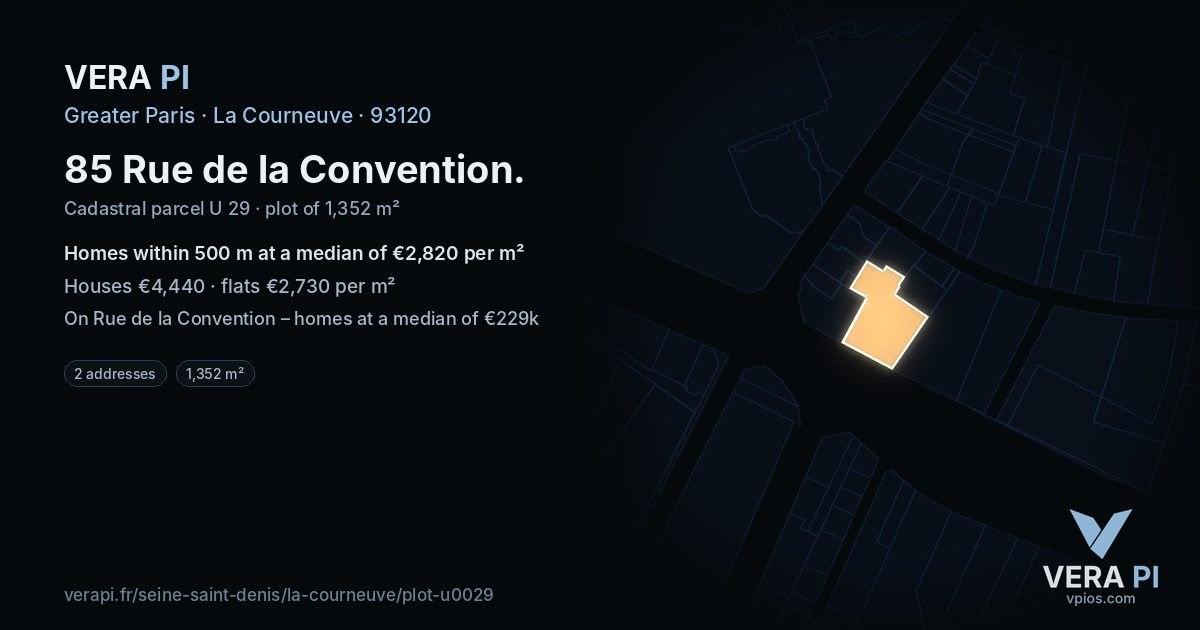 85 Rue de la Convention, La Courneuve at night – the plot lit, the parcels around coloured by the prices near them