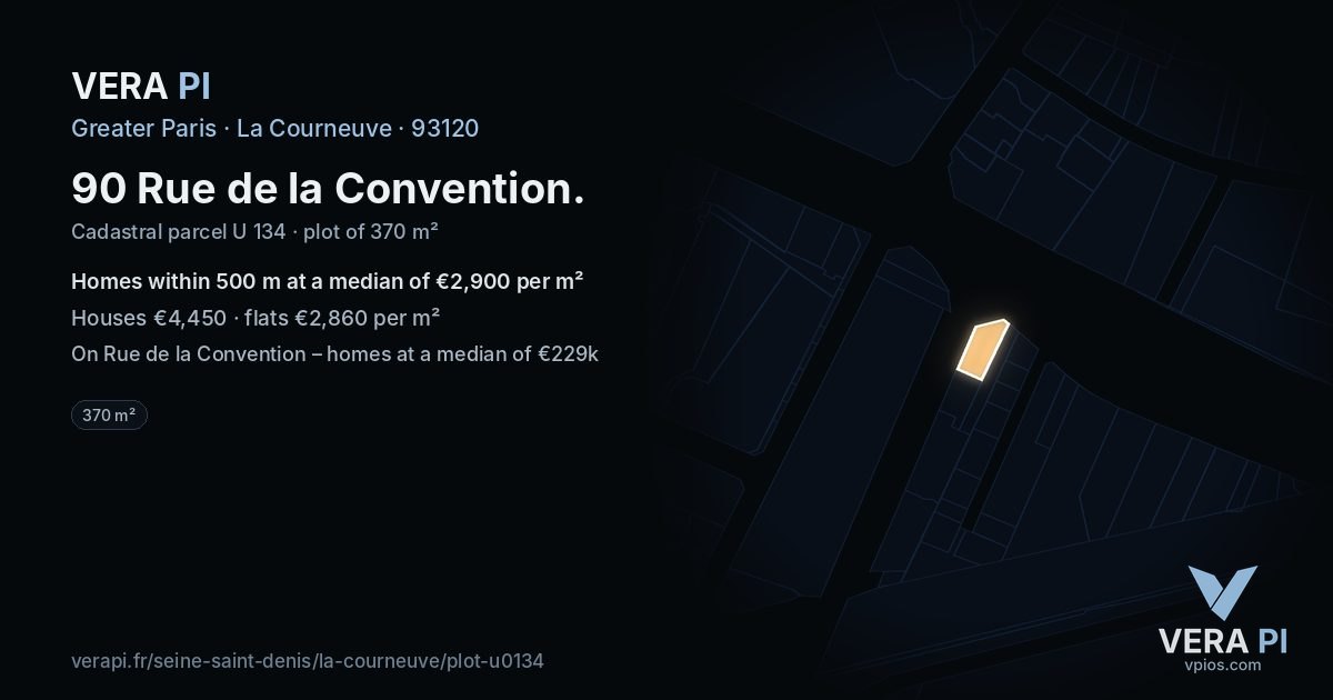 90 Rue de la Convention, La Courneuve at night – the plot lit, the parcels around coloured by the prices near them