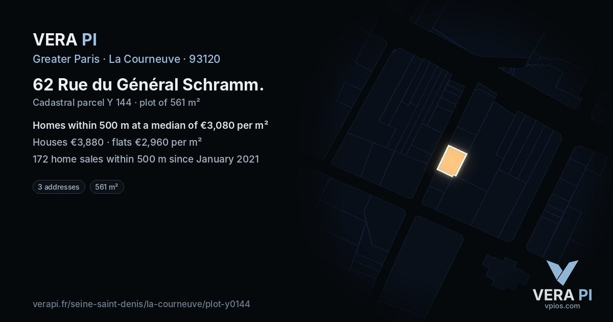 62 Rue du Général Schramm, La Courneuve at night – the plot lit, the parcels around coloured by the prices near them