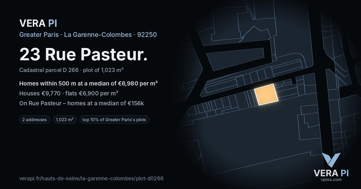 23 Rue Pasteur, La Garenne-Colombes at night – the plot lit, the parcels around coloured by the prices near them