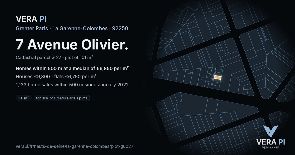 7 Avenue Olivier, La Garenne-Colombes at night – the plot lit, the parcels around coloured by the prices near them