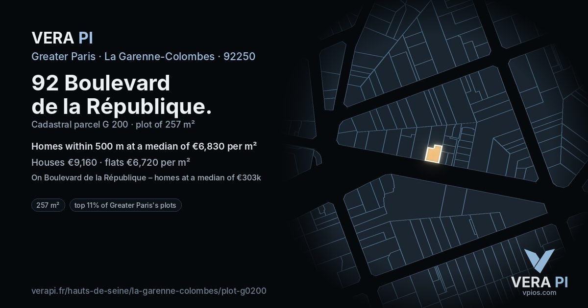92 Boulevard de la République, La Garenne-Colombes at night – the plot lit, the parcels around coloured by the prices near them