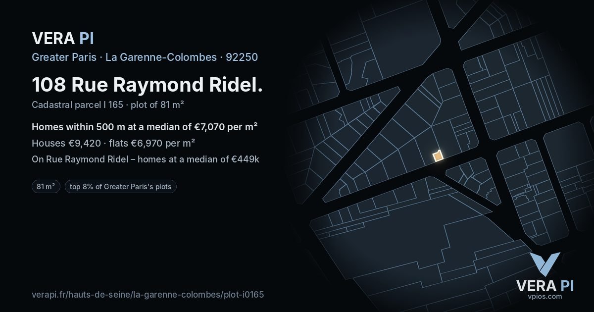 108 Rue Raymond Ridel, La Garenne-Colombes at night – the plot lit, the parcels around coloured by the prices near them