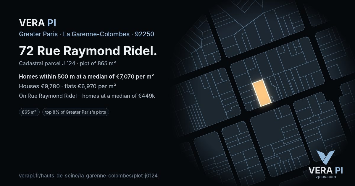 72 Rue Raymond Ridel, La Garenne-Colombes at night – the plot lit, the parcels around coloured by the prices near them
