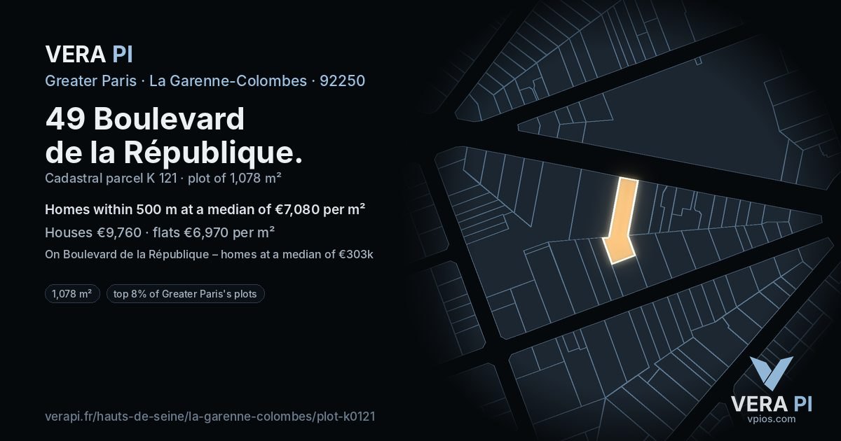 49 Boulevard de la République, La Garenne-Colombes at night – the plot lit, the parcels around coloured by the prices near them