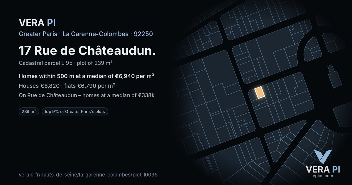 17 Rue de Châteaudun, La Garenne-Colombes at night – the plot lit, the parcels around coloured by the prices near them
