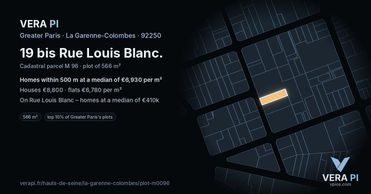 19 bis Rue Louis Blanc, La Garenne-Colombes at night – the plot lit, the parcels around coloured by the prices near them