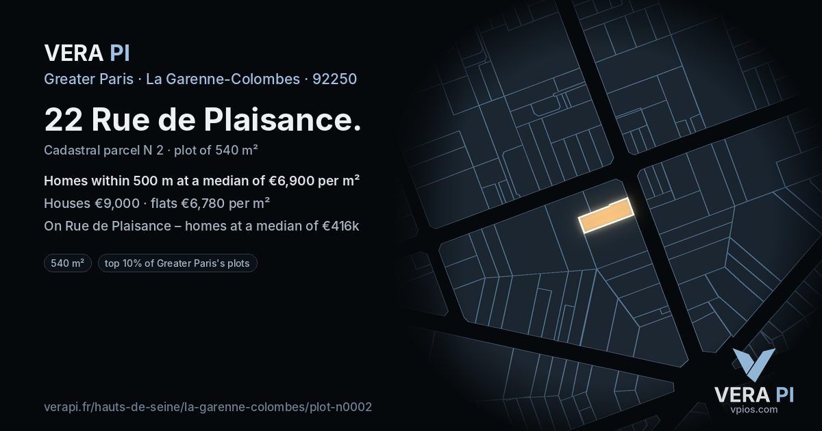 22 Rue de Plaisance, La Garenne-Colombes at night – the plot lit, the parcels around coloured by the prices near them