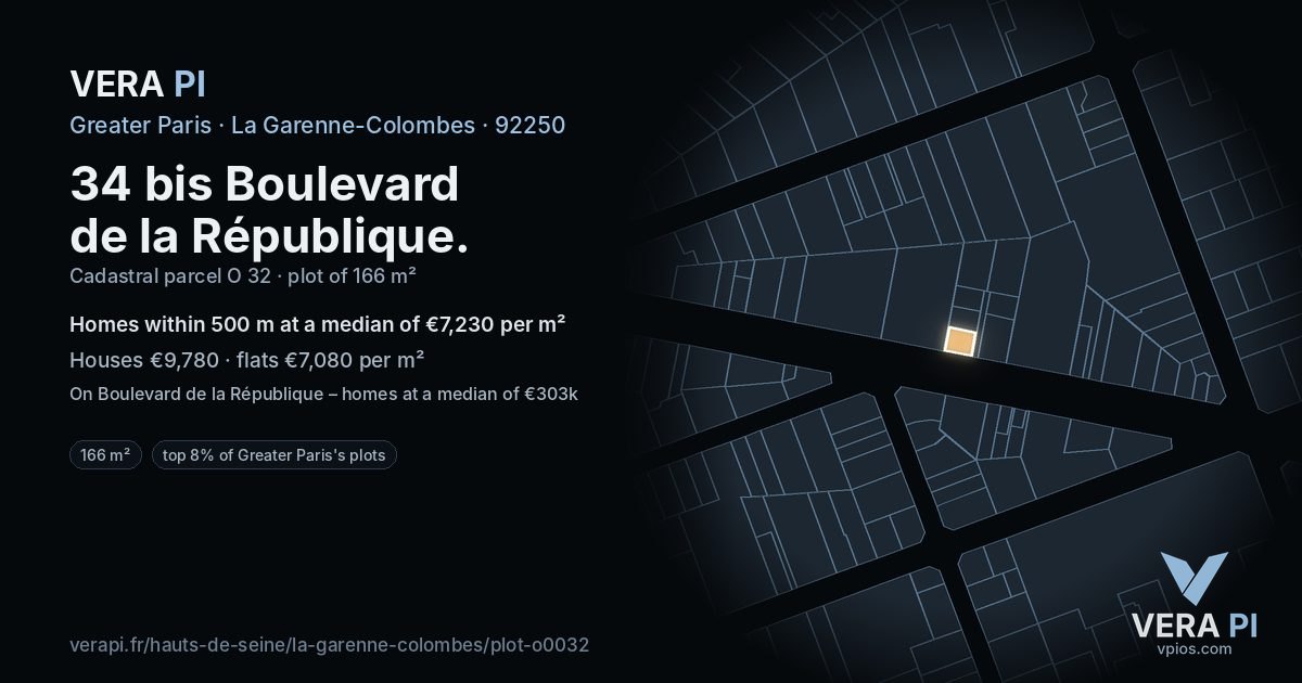 34 bis Boulevard de la République, La Garenne-Colombes at night – the plot lit, the parcels around coloured by the prices near them
