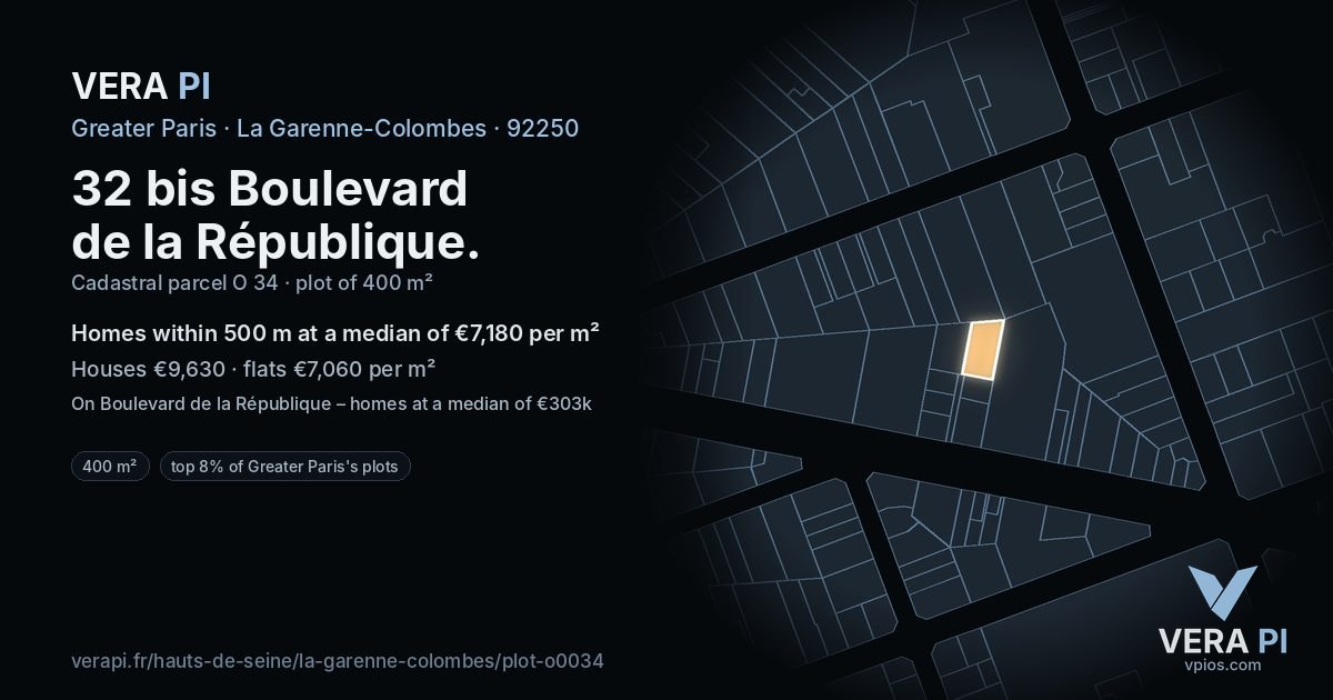 32 bis Boulevard de la République, La Garenne-Colombes at night – the plot lit, the parcels around coloured by the prices near them