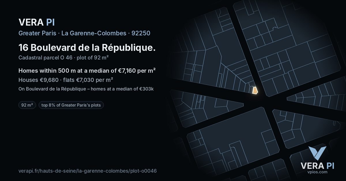 16 Boulevard de la République, La Garenne-Colombes at night – the plot lit, the parcels around coloured by the prices near them