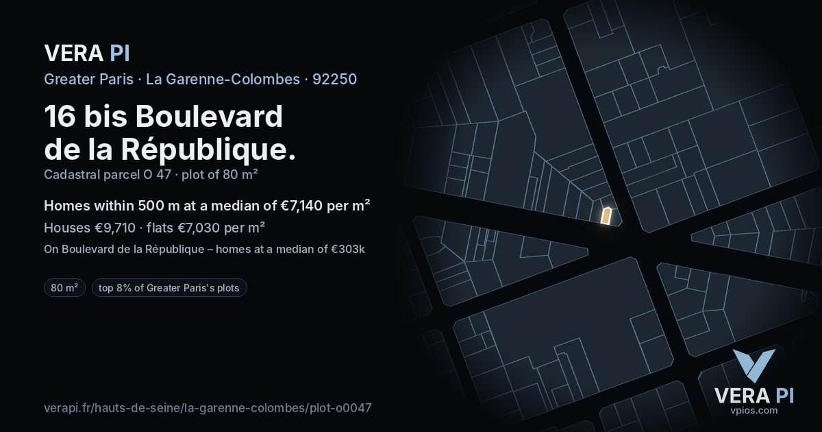 16 bis Boulevard de la République, La Garenne-Colombes at night – the plot lit, the parcels around coloured by the prices near them