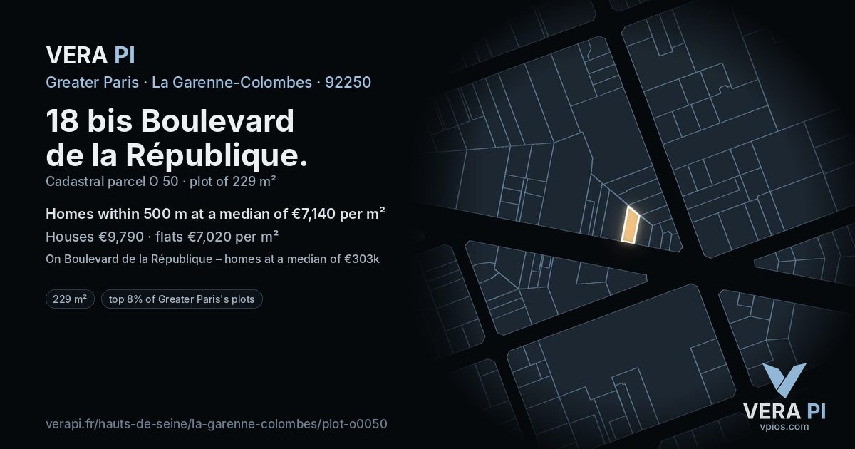 18 bis Boulevard de la République, La Garenne-Colombes at night – the plot lit, the parcels around coloured by the prices near them