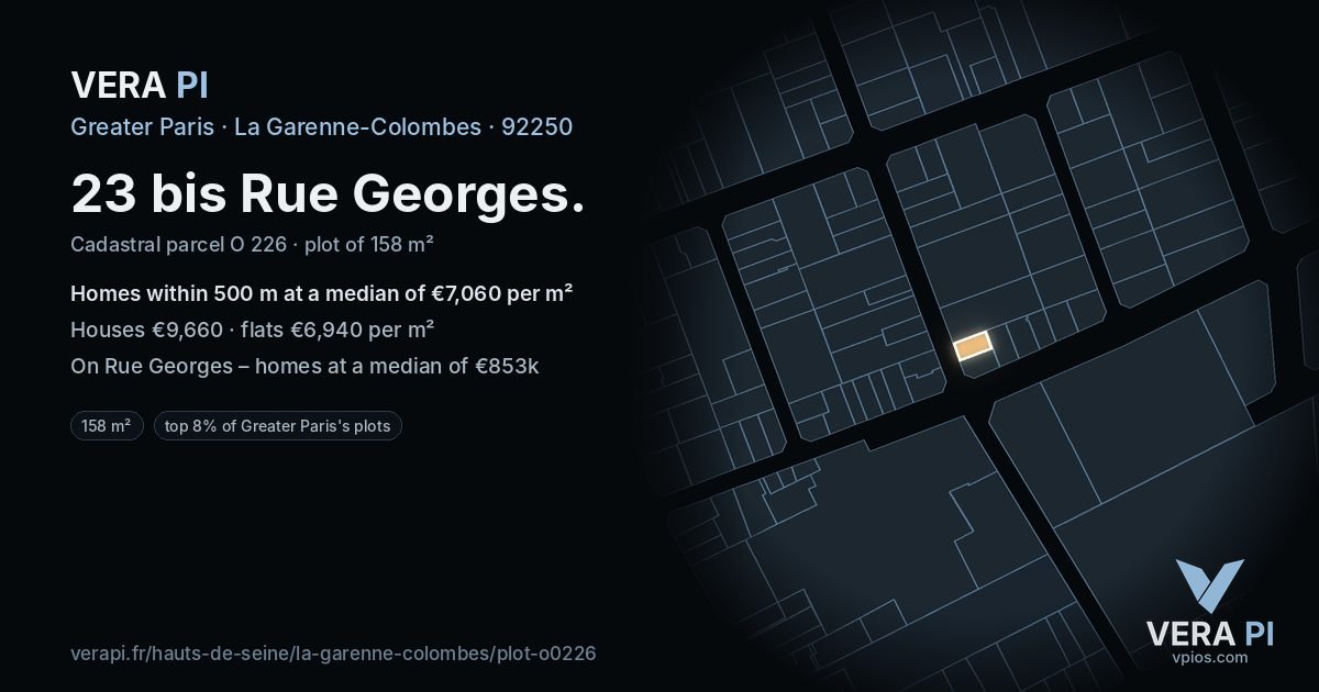 23 bis Rue Georges, La Garenne-Colombes at night – the plot lit, the parcels around coloured by the prices near them