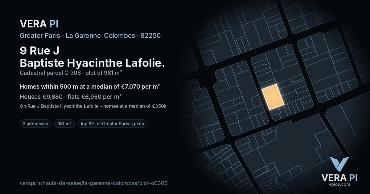 9 Rue J Baptiste Hyacinthe Lafolie, La Garenne-Colombes at night – the plot lit, the parcels around coloured by the prices near them