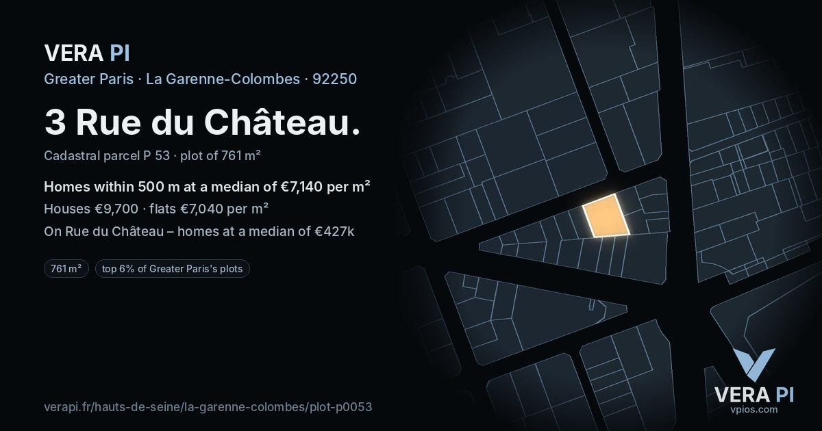 3 Rue du Château, La Garenne-Colombes at night – the plot lit, the parcels around coloured by the prices near them