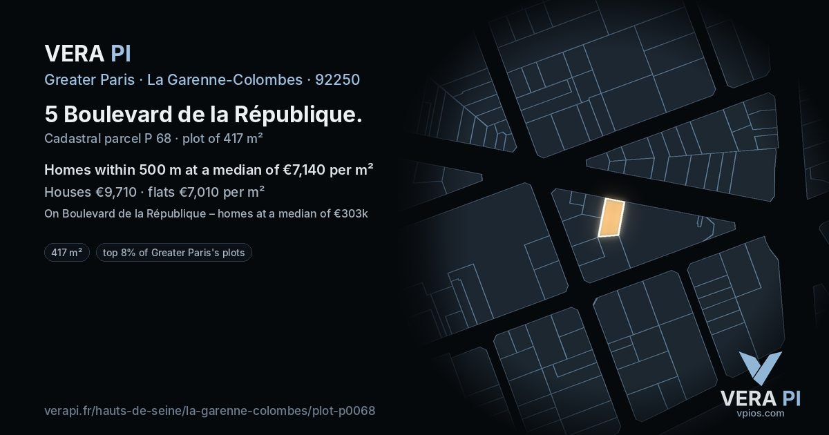 5 Boulevard de la République, La Garenne-Colombes at night – the plot lit, the parcels around coloured by the prices near them