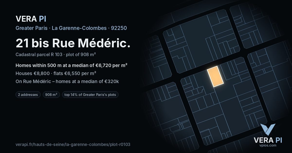 21 bis Rue Médéric, La Garenne-Colombes at night – the plot lit, the parcels around coloured by the prices near them
