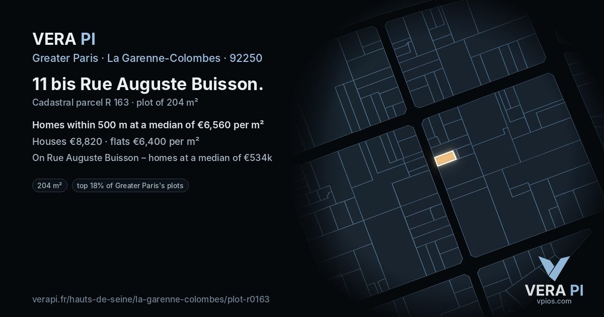 11 bis Rue Auguste Buisson, La Garenne-Colombes at night – the plot lit, the parcels around coloured by the prices near them