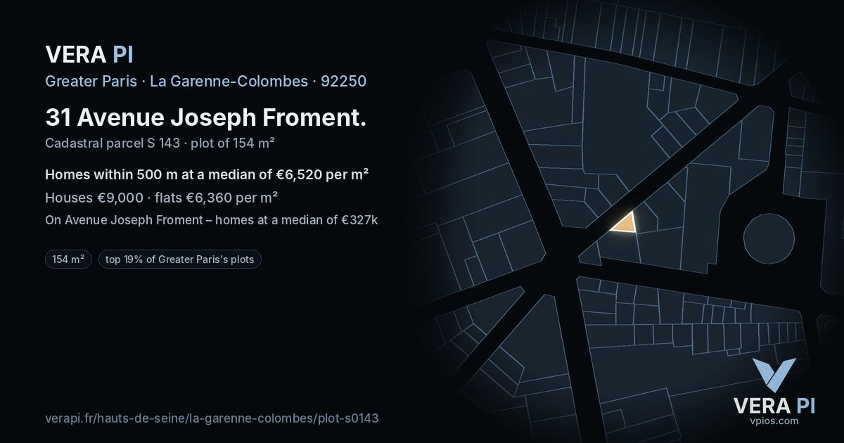 31 Avenue Joseph Froment, La Garenne-Colombes at night – the plot lit, the parcels around coloured by the prices near them