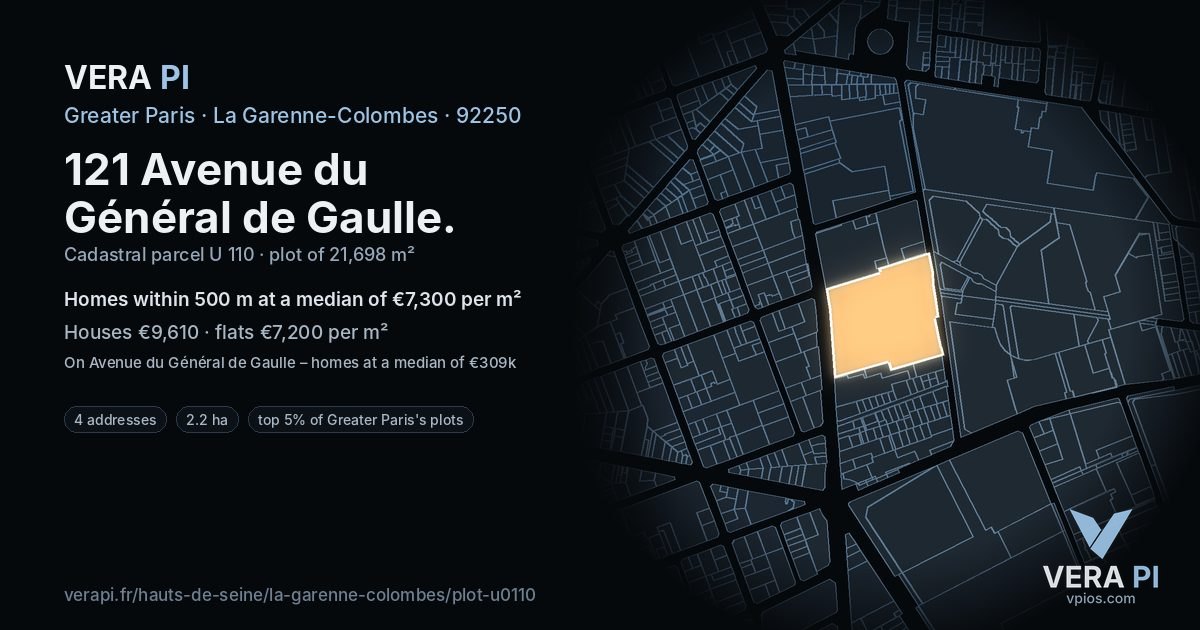 121 Avenue du Général de Gaulle, La Garenne-Colombes at night – the plot lit, the parcels around coloured by the prices near them