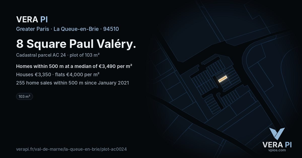 8 Square Paul Valéry, La Queue-en-Brie at night – the plot lit, the parcels around coloured by the prices near them