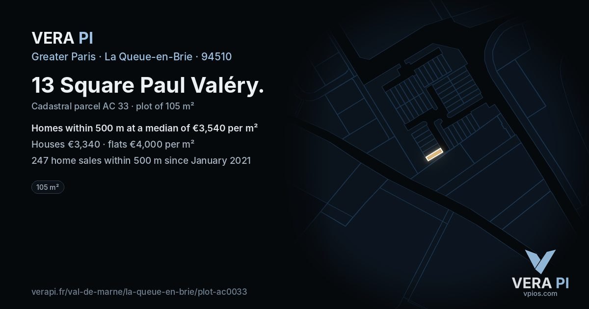13 Square Paul Valéry, La Queue-en-Brie at night – the plot lit, the parcels around coloured by the prices near them
