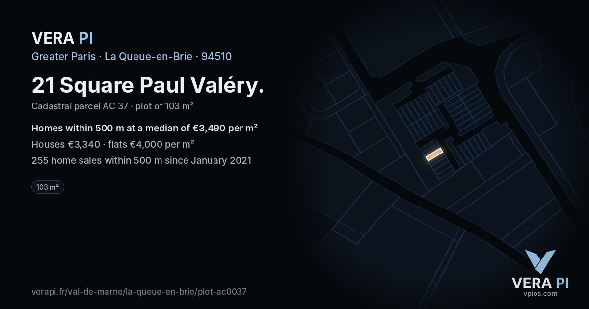21 Square Paul Valéry, La Queue-en-Brie at night – the plot lit, the parcels around coloured by the prices near them