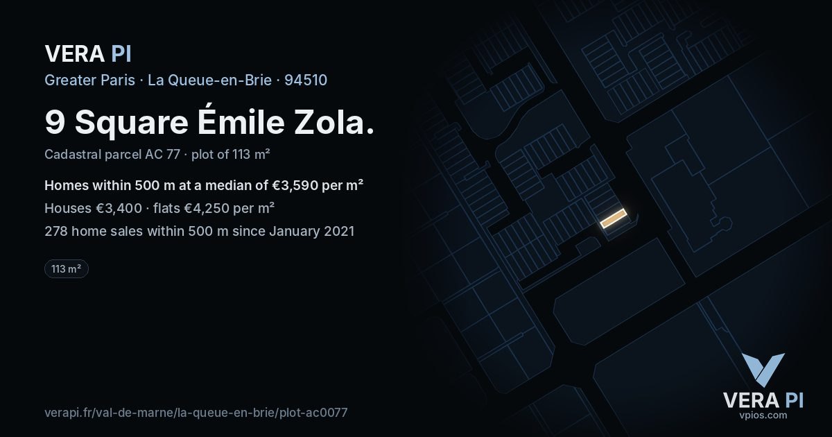 9 Square Émile Zola, La Queue-en-Brie at night – the plot lit, the parcels around coloured by the prices near them