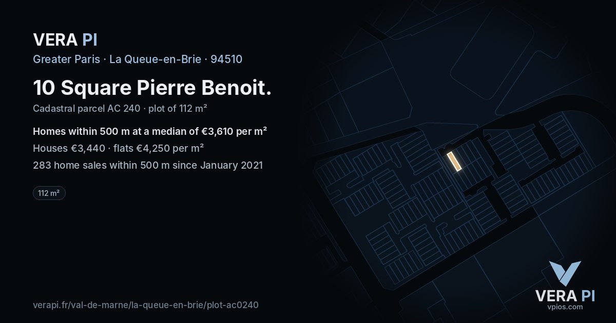 10 Square Pierre Benoit, La Queue-en-Brie at night – the plot lit, the parcels around coloured by the prices near them