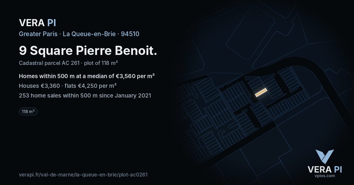 9 Square Pierre Benoit, La Queue-en-Brie at night – the plot lit, the parcels around coloured by the prices near them
