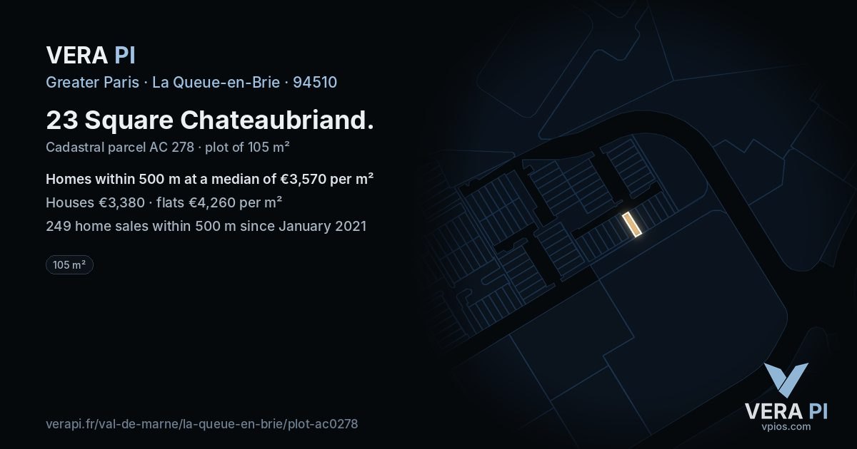 23 Square Chateaubriand, La Queue-en-Brie at night – the plot lit, the parcels around coloured by the prices near them