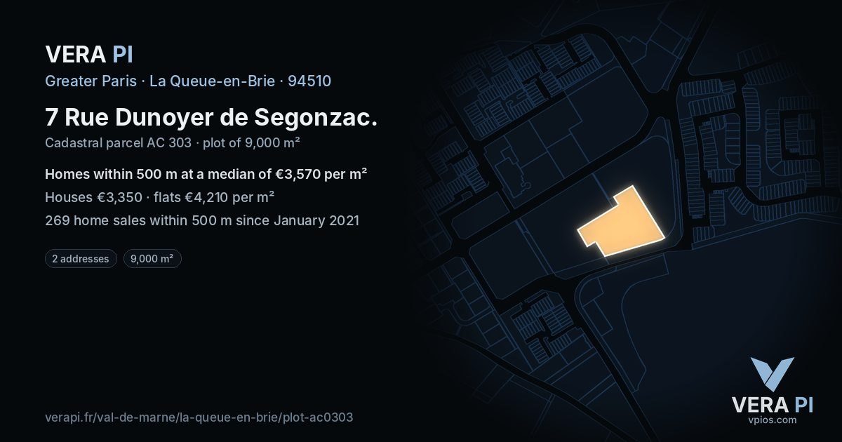 7 Rue Dunoyer de Segonzac, La Queue-en-Brie at night – the plot lit, the parcels around coloured by the prices near them