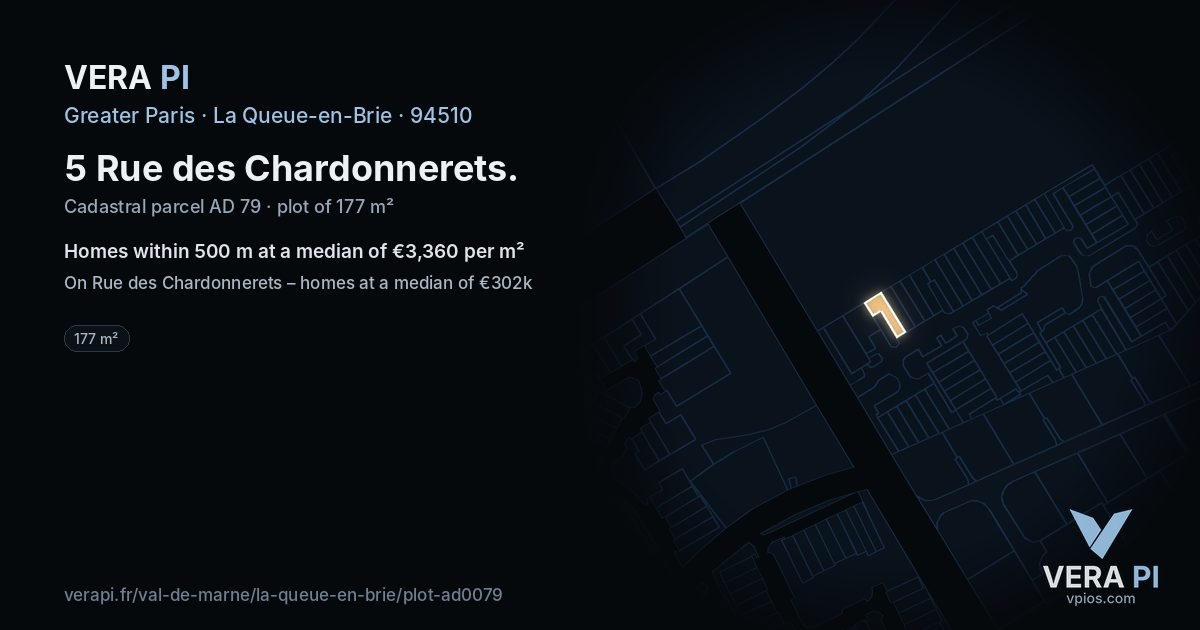 5 Rue des Chardonnerets, La Queue-en-Brie at night – the plot lit, the parcels around coloured by the prices near them