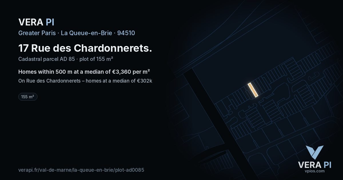 17 Rue des Chardonnerets, La Queue-en-Brie at night – the plot lit, the parcels around coloured by the prices near them