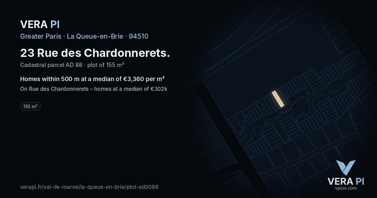 23 Rue des Chardonnerets, La Queue-en-Brie at night – the plot lit, the parcels around coloured by the prices near them