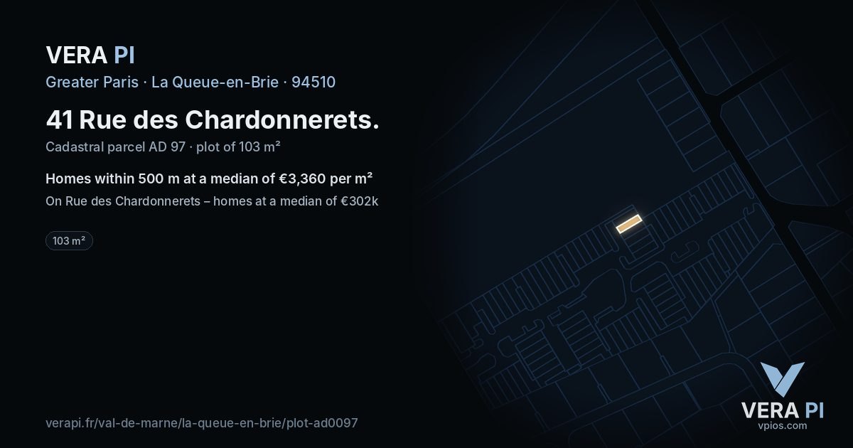 41 Rue des Chardonnerets, La Queue-en-Brie at night – the plot lit, the parcels around coloured by the prices near them