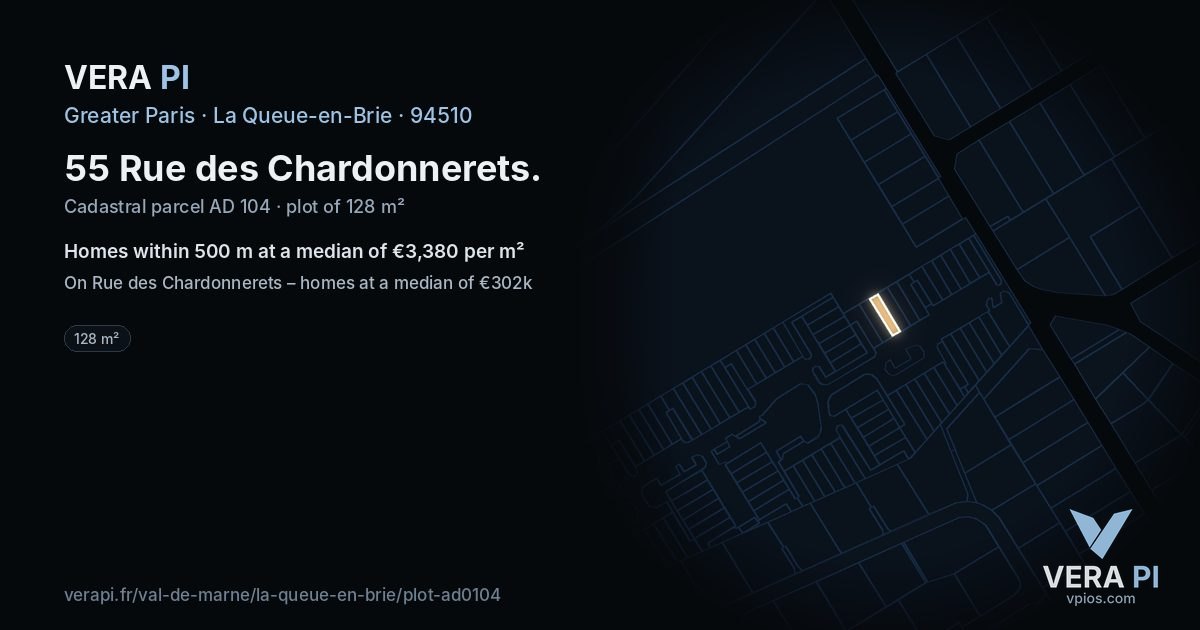 55 Rue des Chardonnerets, La Queue-en-Brie at night – the plot lit, the parcels around coloured by the prices near them