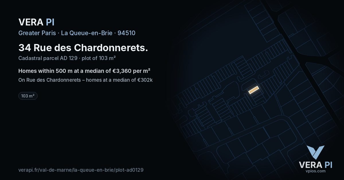 34 Rue des Chardonnerets, La Queue-en-Brie at night – the plot lit, the parcels around coloured by the prices near them