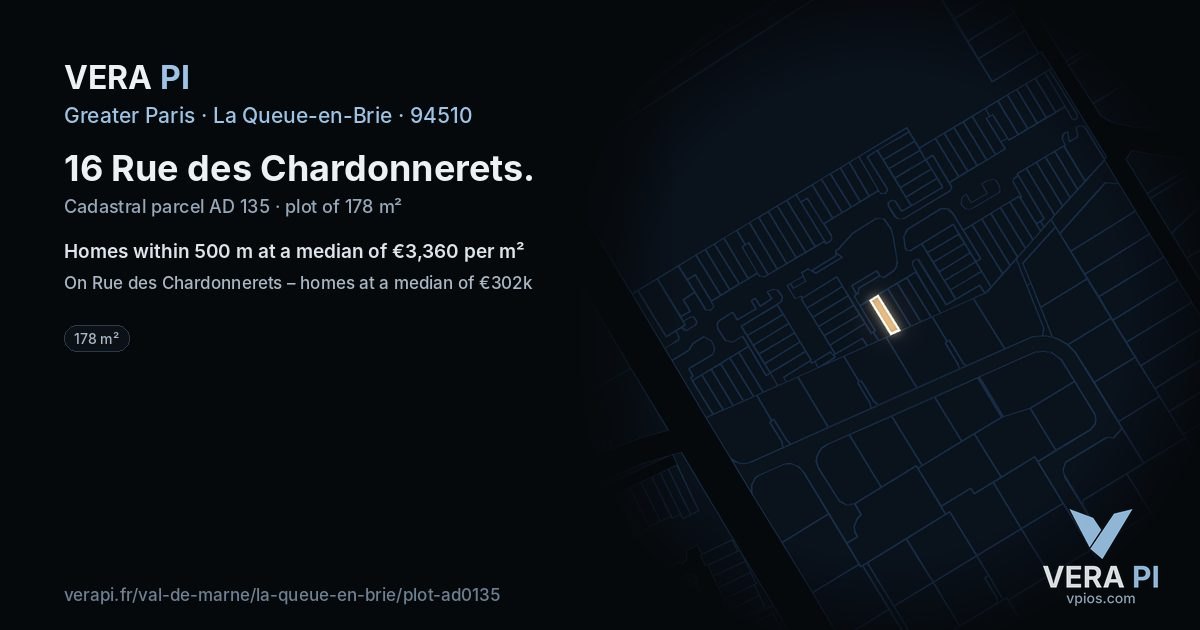 16 Rue des Chardonnerets, La Queue-en-Brie at night – the plot lit, the parcels around coloured by the prices near them