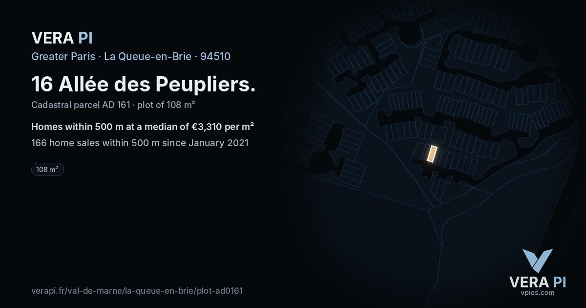 16 Allée des Peupliers, La Queue-en-Brie at night – the plot lit, the parcels around coloured by the prices near them